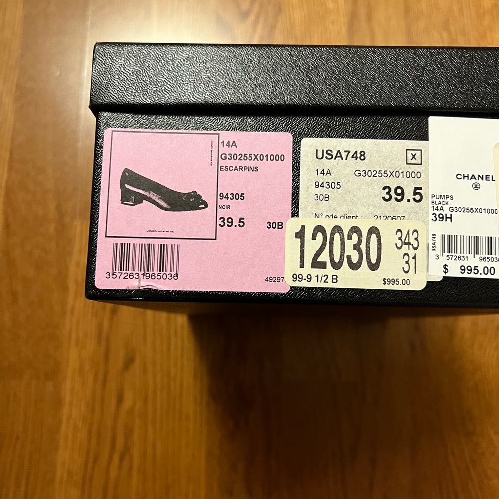 Chanel classic black pumps